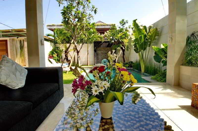 Villa Lumut 3 Bedrooms Central Seminyak Luaran gambar