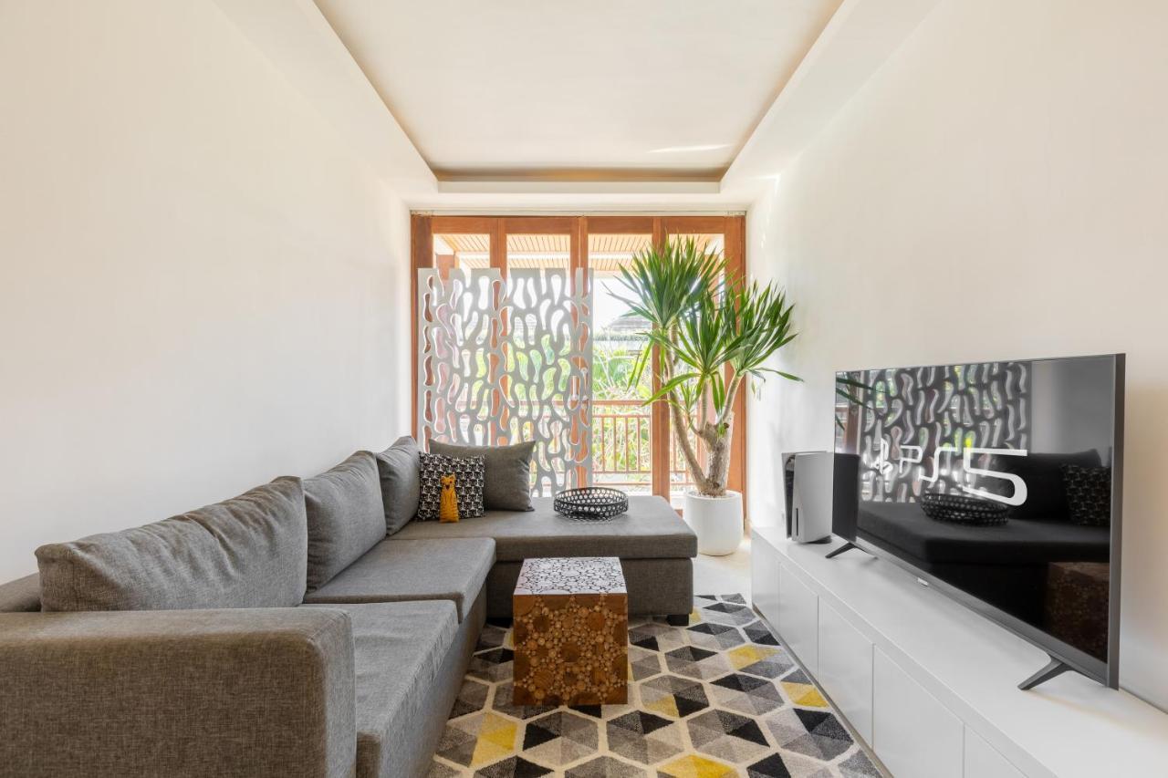 Villa Lumut 3 Bedrooms Central Seminyak Luaran gambar